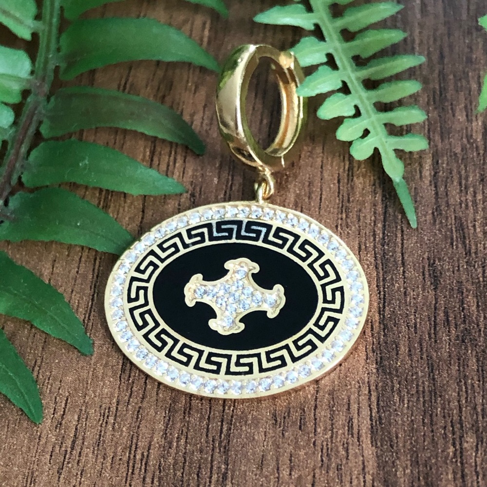 Black colored necklace or earing!